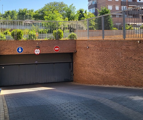 Garajes en Avda. Séneca (zona Plaza Norte 2)
