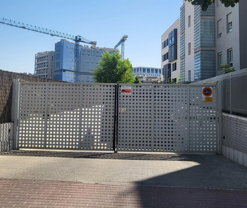 Garajes en Calle de Teresa Perales